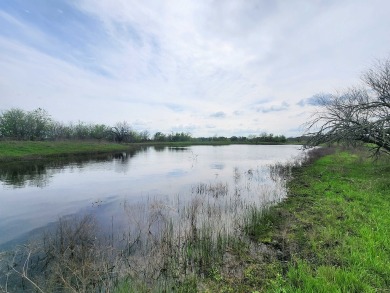 20.140 acres with excellent location on FM 1291 less than half - Lake Acreage For Sale in Round Top, Texas