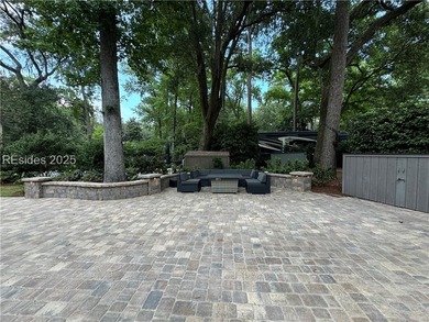 This gorgeous RV lot has a paver pad and a hardscape wall with - photo 5