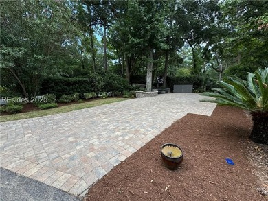 This gorgeous RV lot has a paver pad and a hardscape wall with - photo 6