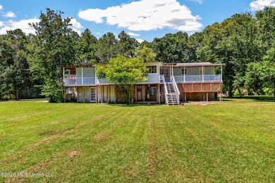Privacy Galor with 2 Private Lots totaling 1.98 acres in the - photo 16