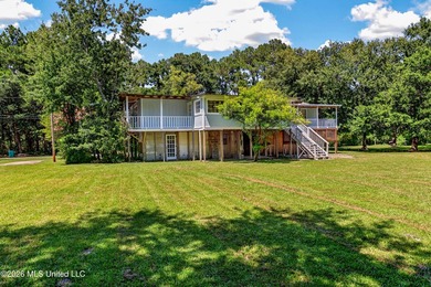 Privacy Galor with 2 Private Lots totaling 1.98 acres in the - photo 17