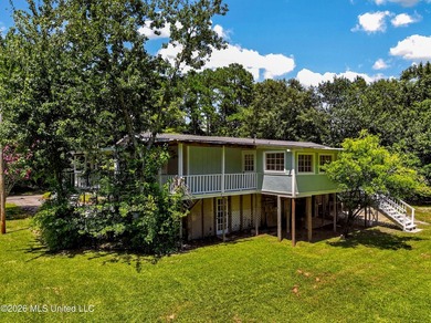 Privacy Galor with 2 Private Lots totaling 1.98 acres in the - photo 19