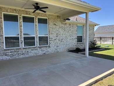 NOW OFFERING $5000 in SELLER CONCESSIONS! Welcome to this - photo 20