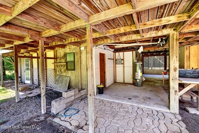Privacy Galor with 2 Private Lots totaling 1.98 acres in the - photo 22