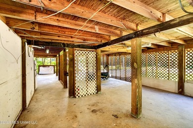 Privacy Galor with 2 Private Lots totaling 1.98 acres in the - photo 23