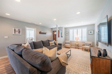 Beautifully maintained four-bedroom home in an ideal location - photo 6