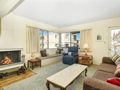 Special and Rare opportunity to own 8 unit apartment building in - photo 7