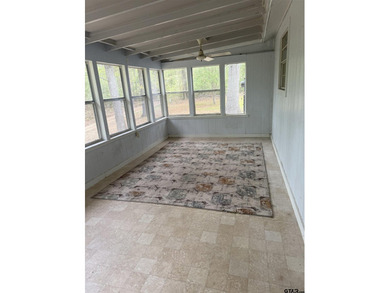 This 2 bed 2 bath home with 1459 sq ft of living space also has - photo 14