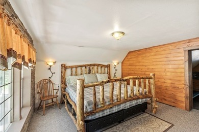 COZY MOUNTAIN COTTAGE NEAR LAKE CASCADE! Year round access on - photo 18