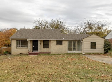 Lake Home For Sale in North Little Rock, Arkansas