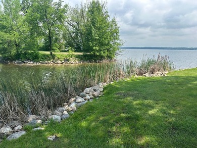 Beautiful setting for your next home with Lake Ida access or - photo 23