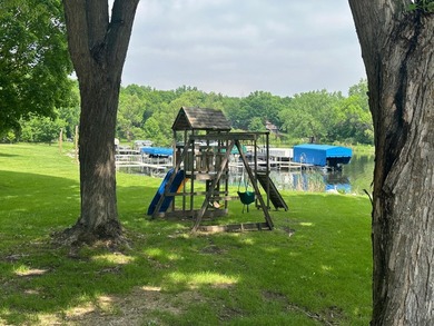 Beautiful setting for your next home with Lake Ida access or - photo 27