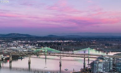 Perched high above the city in Portland's iconic Fountain Plaza - photo 42