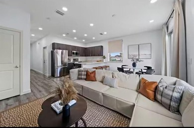 Meticulously maintained investment opportunity in an OPPORTUNITY - photo 6