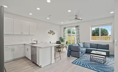 Meticulously maintained investment opportunity in an OPPORTUNITY - photo 5