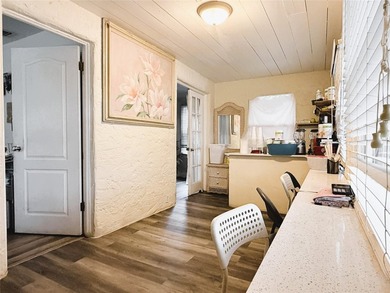 Great opportunity to own a classic Spanish-style home in - photo 4