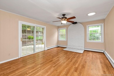 Welcome Home To 21 Beech Place. Colonial Residence On A Quiet - photo 11