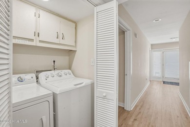 Amazing ocean views and effortless coastal living await in this - photo 13