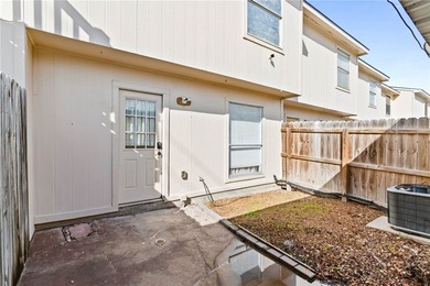 The Gardens on Everhart offer a cute, unique community of condos - photo 14