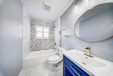 Welcome to this beautifully maintained 4-bedroom, 2.5-bathroom - photo 30