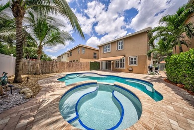 Welcome to this beautifully maintained 4-bedroom, 2.5-bathroom - photo 37