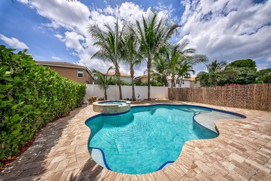 Welcome to this beautifully maintained 4-bedroom, 2.5-bathroom - photo 39