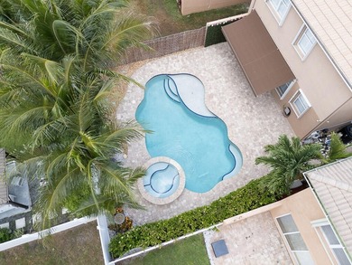 Welcome to this beautifully maintained 4-bedroom, 2.5-bathroom - photo 41