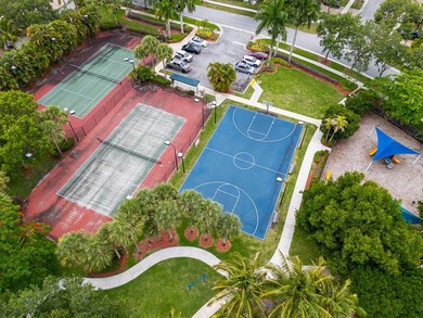 Welcome to this beautifully maintained 4-bedroom, 2.5-bathroom - photo 48