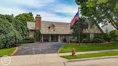  Home For Sale in Grosse Pointe Farms Michigan