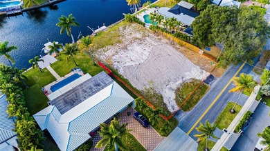 Waterfront Lot on Middle River Drive. Old home has been cleared - photo 4