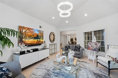 The Chatham at Manhasset - Premier Gated Luxury Living - photo 5