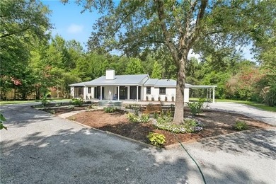 (private lake, pond, coastal) Home For Sale in Covington Louisiana