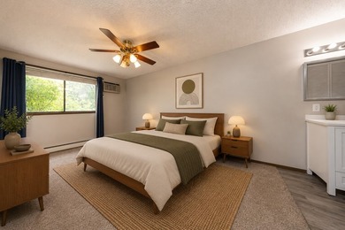 You will fall in love with this beautiful home in a quietly - photo 11