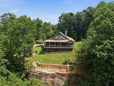 This immaculate custom built 1,944 square foot home has one of - photo 4
