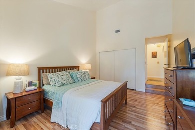 Well maintained Pine creek complex in a gated community - photo 12