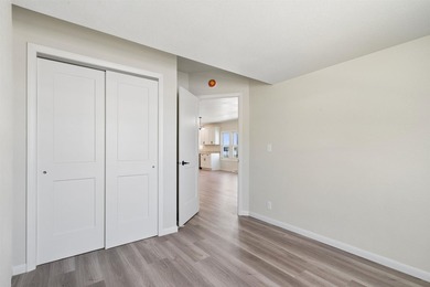 Cabin getaway or full-time home - the choice is yours! This - photo 18