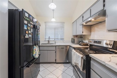 Well maintained Pine creek complex in a gated community - photo 18