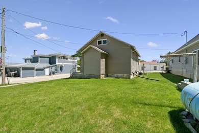 Cabin getaway or full-time home - the choice is yours! This - photo 22