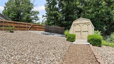 Just minutes from Lake Windsor & Tunnel Vision Bike Trail, this - photo 31