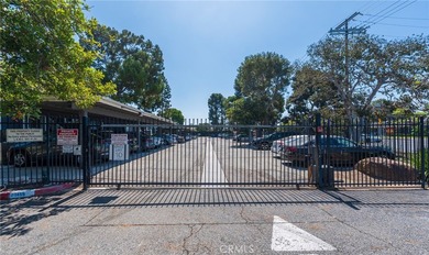 Well maintained Pine creek complex in a gated community - photo 33