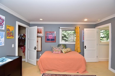 Elegant custom home with a detached guest house in Starweather - photo 34