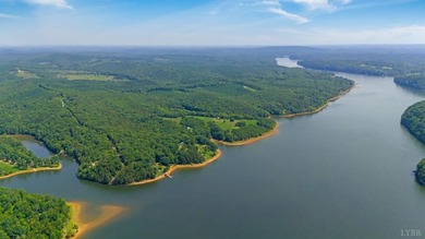 Discover the perfect blend of privacy and waterfront beauty with - photo 11