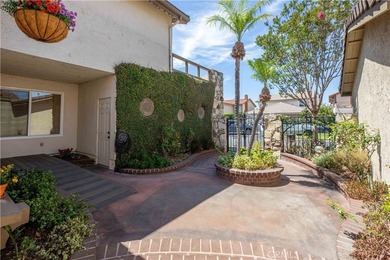 This spacious 1,933 sqft floorplan, tucked into a coveted - photo 2