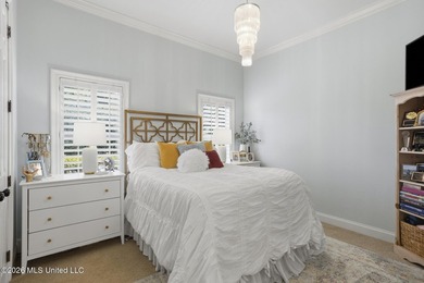 Beautifully maintained 5 bedroom,/4.5 bath home in a highly - photo 25