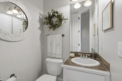 Beautifully maintained 5 bedroom,/4.5 bath home in a highly - photo 27