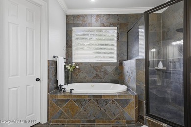 Beautifully maintained 5 bedroom,/4.5 bath home in a highly - photo 29