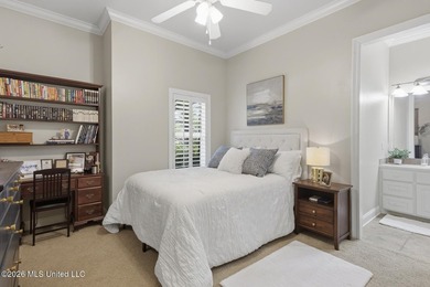 Beautifully maintained 5 bedroom,/4.5 bath home in a highly - photo 35
