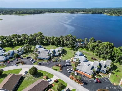 Lake Townhome/Townhouse Sale Pending in Inverness, Florida