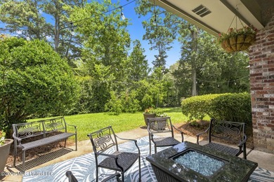 Beautifully maintained 5 bedroom,/4.5 bath home in a highly - photo 43