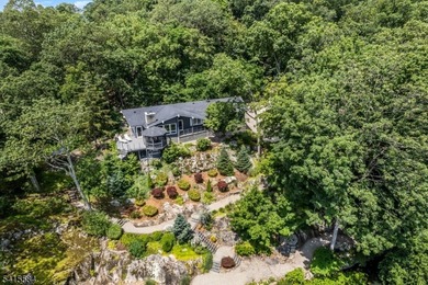 2.52 Acre Lakefront Estate! Renovated, Expanded Ranch with - photo 48